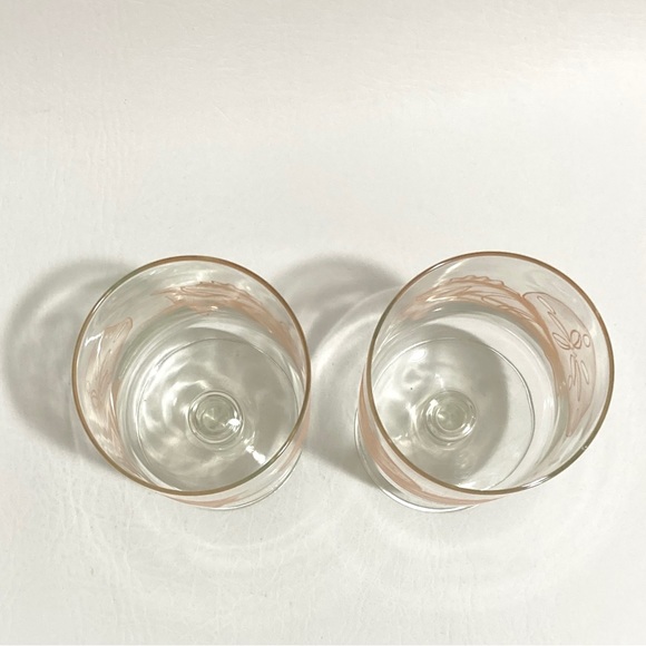 Vintage M. W. Periscope Sea Shell Footed Glassware, set 2 - Picture 4 of 6